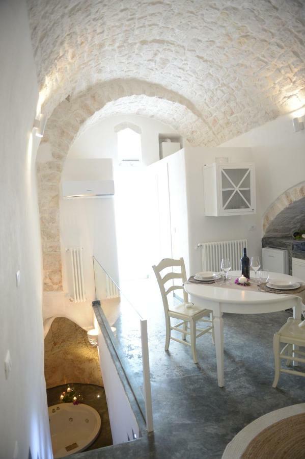 White Luxury Suite Ostuni By Gonewlocation Экстерьер фото