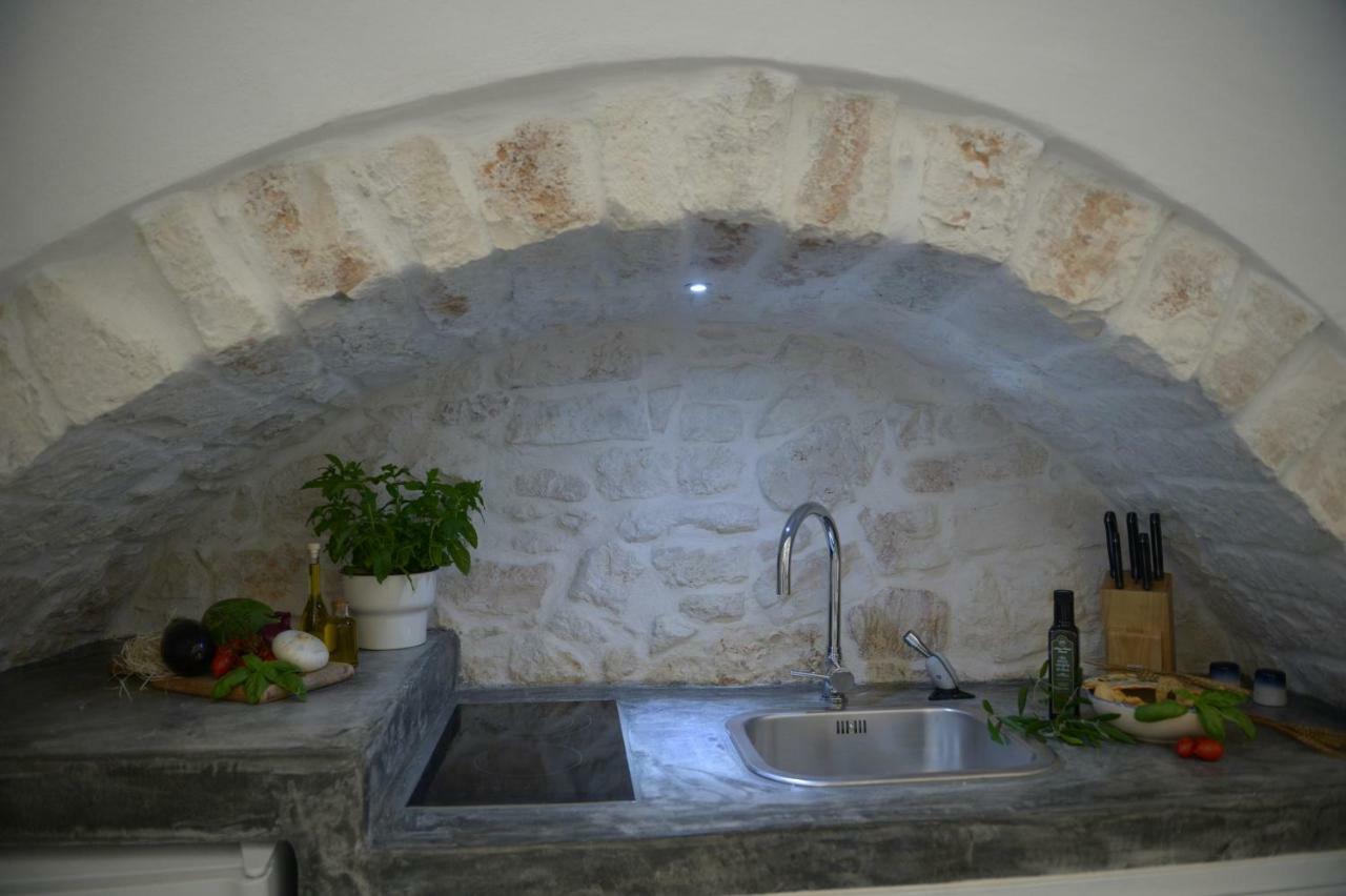 White Luxury Suite Ostuni By Gonewlocation Экстерьер фото